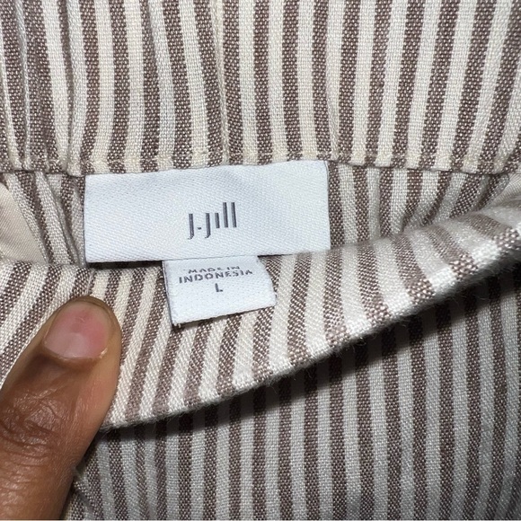 J. Jill Tan and White Striped Linen Blend Cropped Pants - Picture 8 of 9